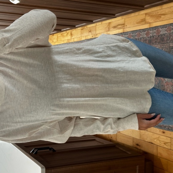 NWT: aerie long sleeve oversized boyfriend t shirt | xxs - Picture 8 of 9